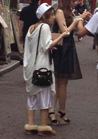 有名人のダサい私服とオシャレな私服を交互に貼るトピ