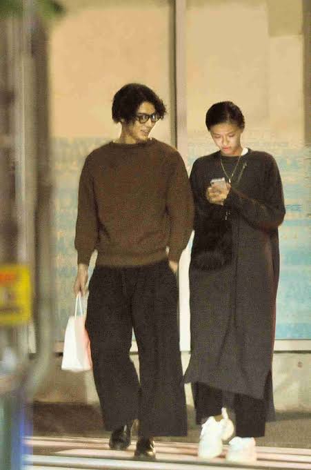 有名人のダサい私服とオシャレな私服を交互に貼るトピ
