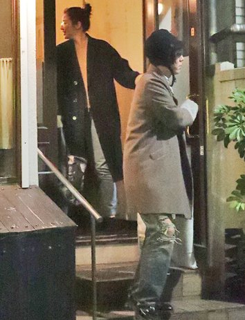 有名人のダサい私服とオシャレな私服を交互に貼るトピ