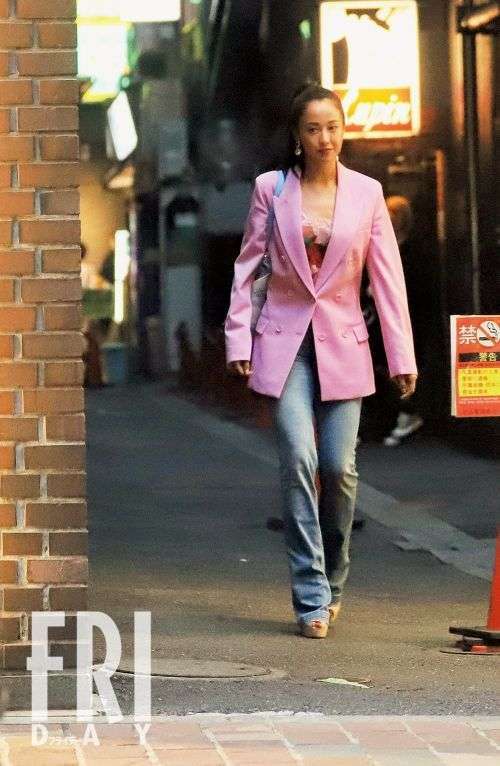 有名人のダサい私服とオシャレな私服を交互に貼るトピ