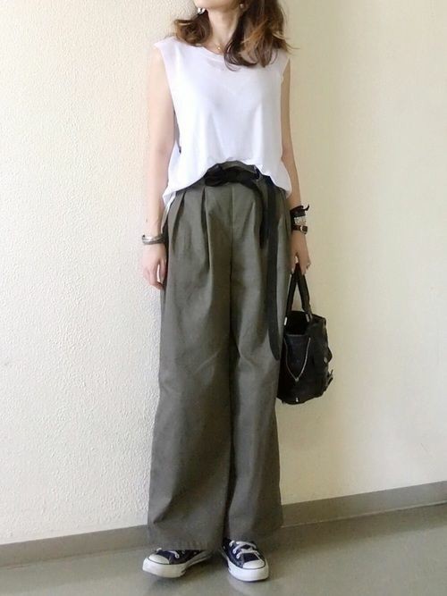 ワイドパンツ好きな人