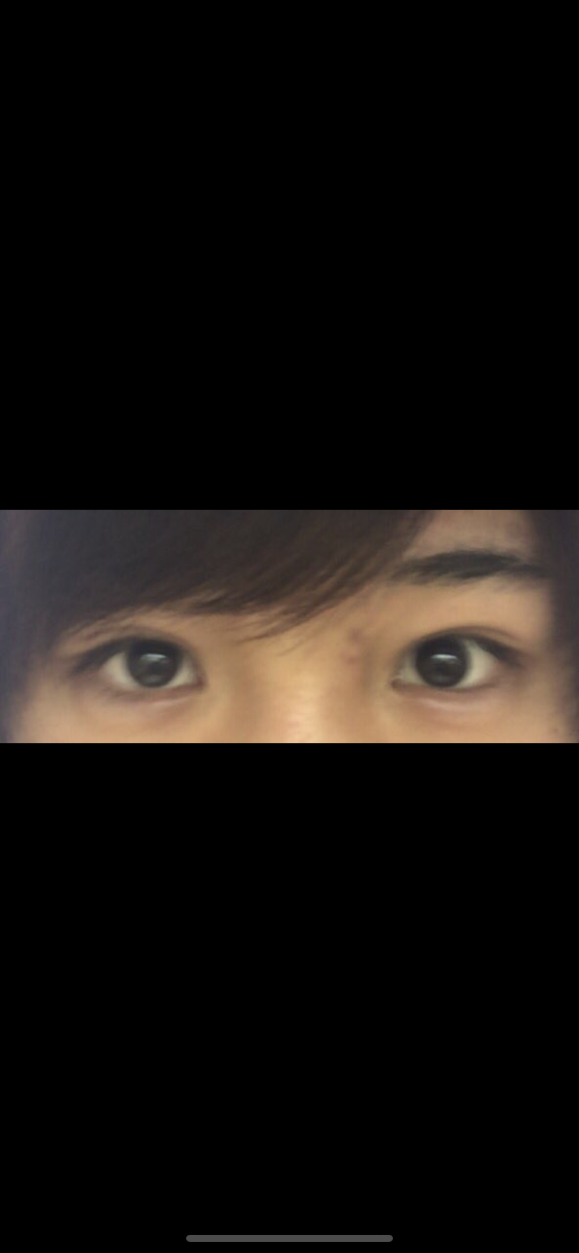 目元だけで誰だか当てるトピ