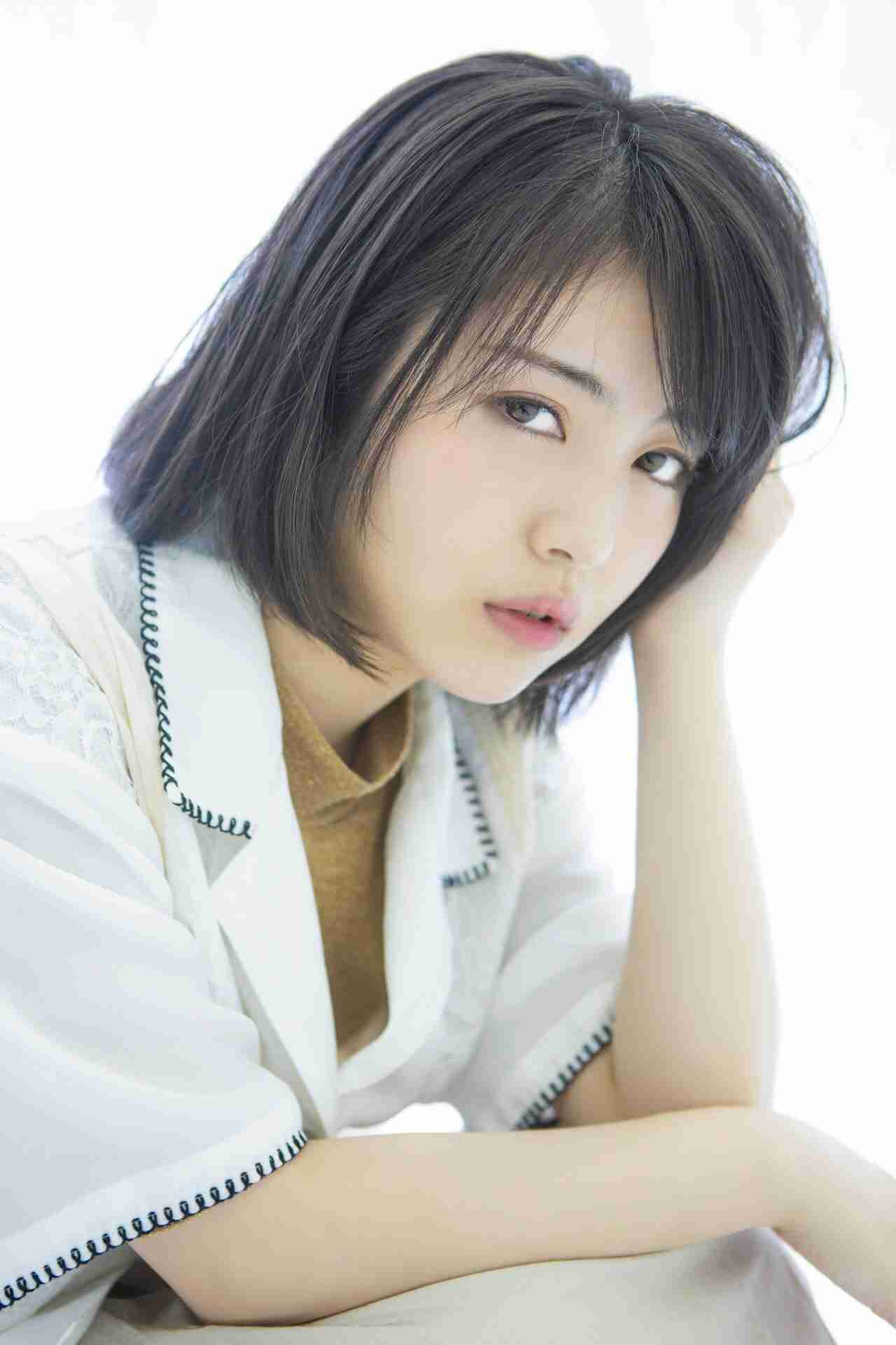 目元だけで誰だか当てるトピ