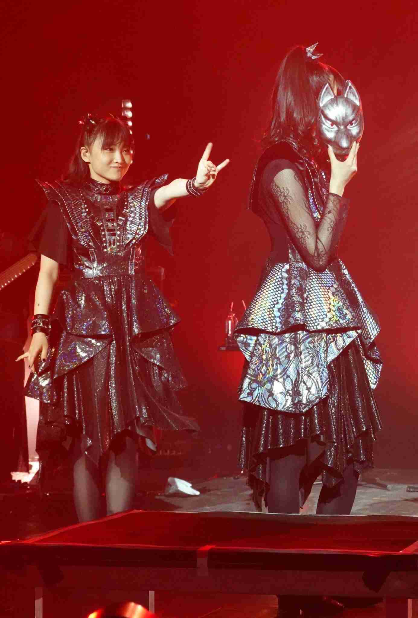 元モーニング娘。鞘師里保、インスタ初投稿の“別ショット”披露