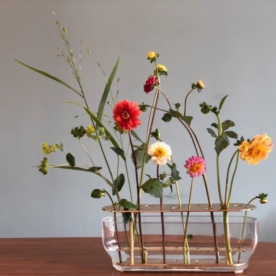 【画像】花と花瓶