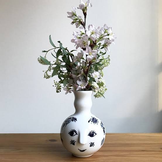 【画像】花と花瓶