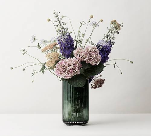 【画像】花と花瓶
