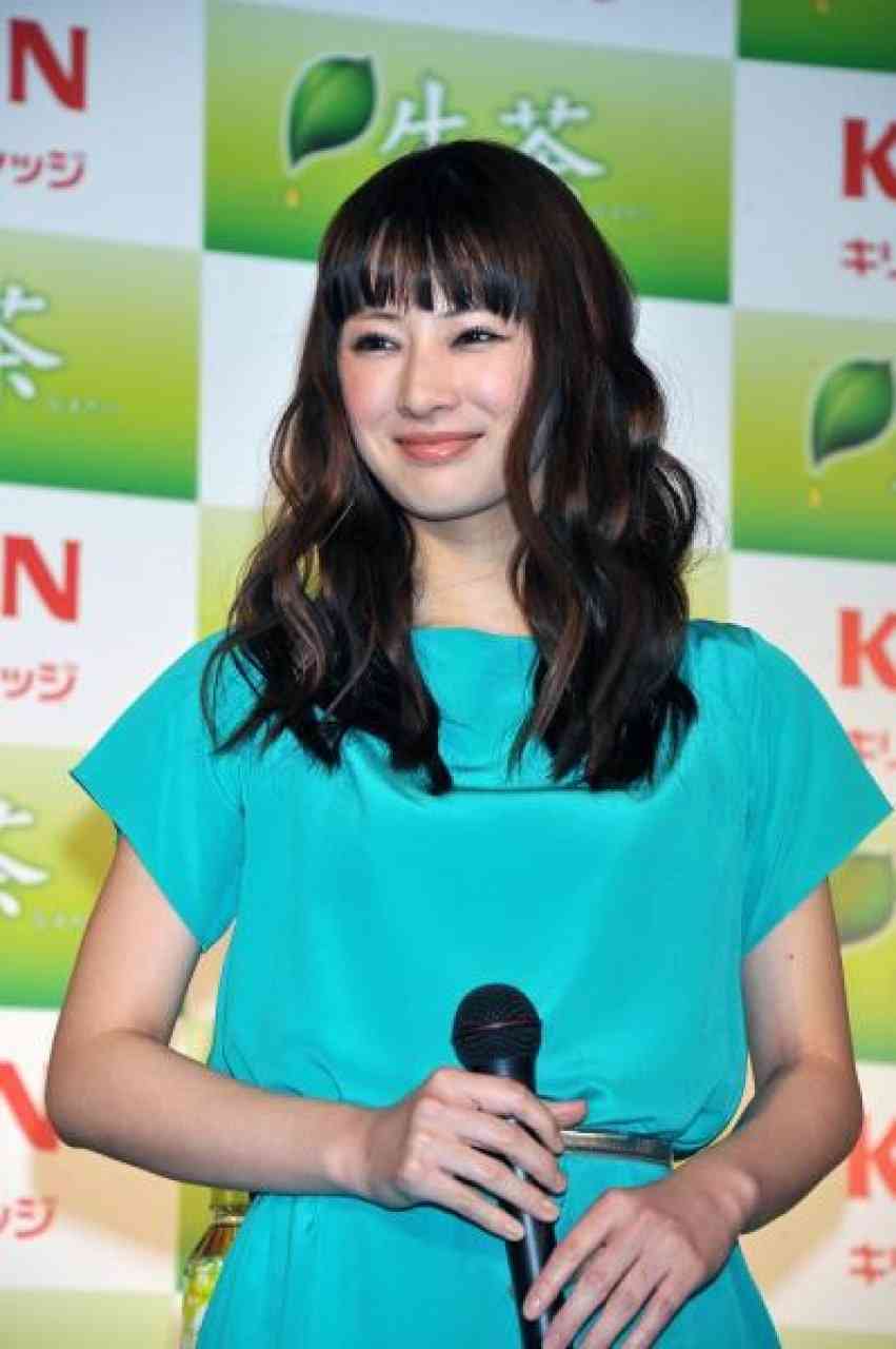 ロングヘアの芸能人が見たい!
