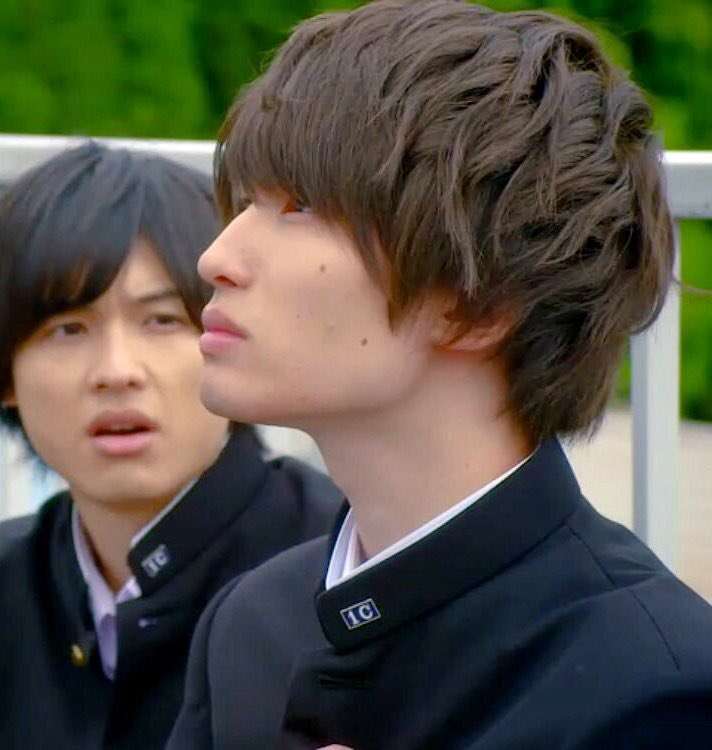 ジャニーズの横顔の画像を貼ってくトピ