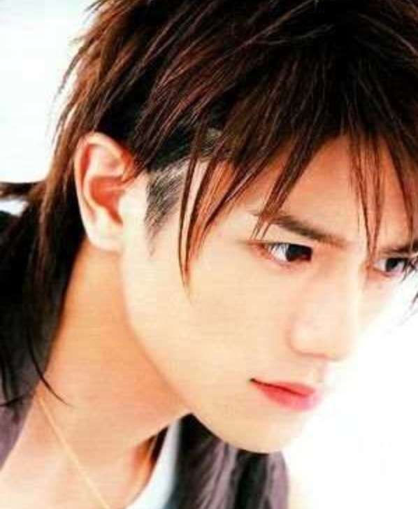 ジャニーズの横顔の画像を貼ってくトピ