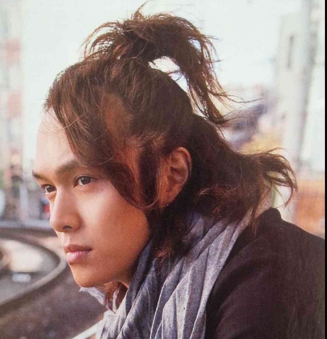 ジャニーズの横顔の画像を貼ってくトピ