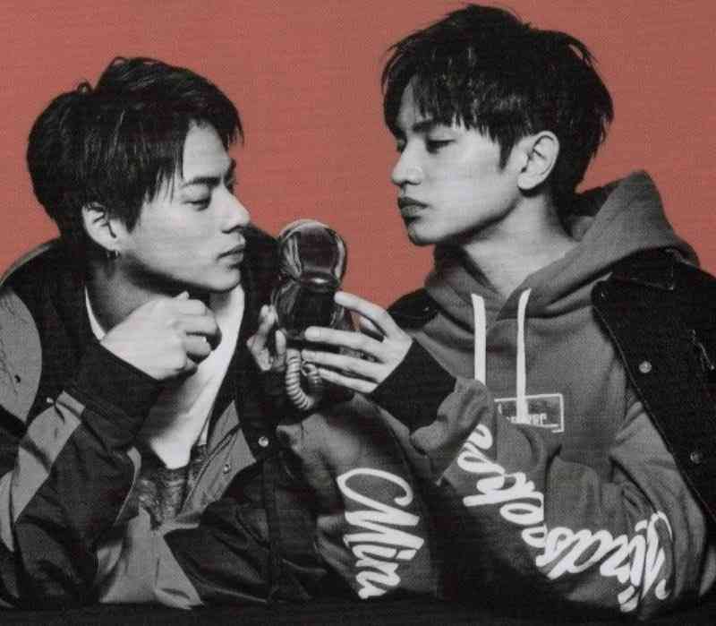 ジャニーズの横顔の画像を貼ってくトピ