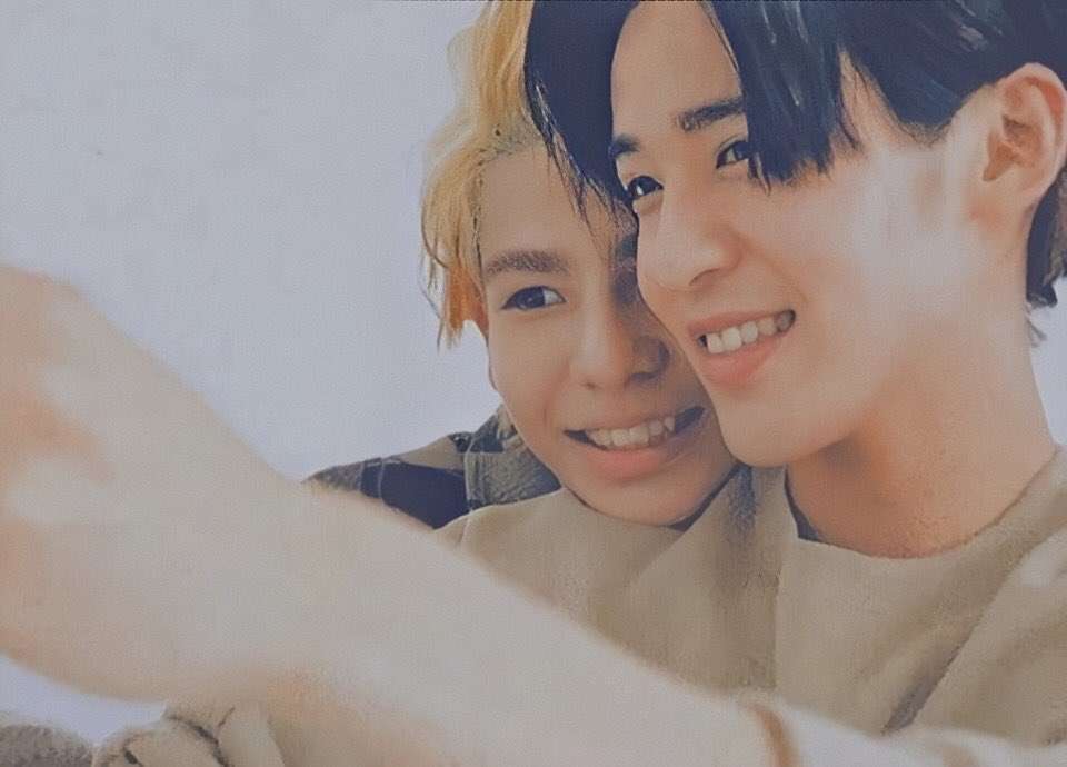 ジャニーズの横顔の画像を貼ってくトピ