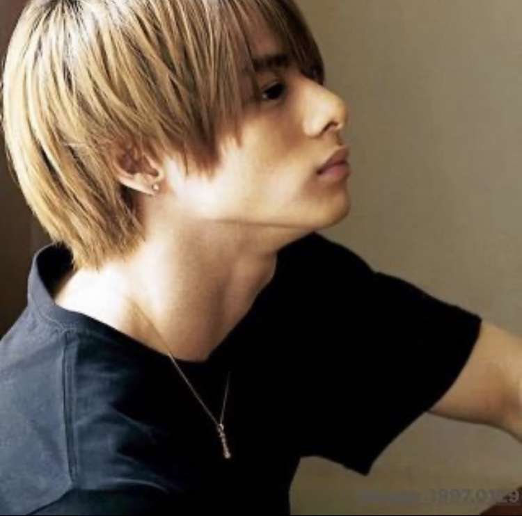 ジャニーズの横顔の画像を貼ってくトピ