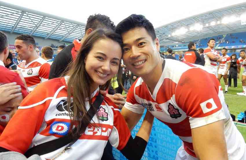 ラグビーの山田章仁選手の妻・山田ローラが第3子妊娠を報告「無事安定期」