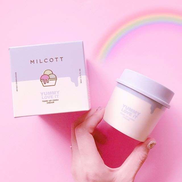 自分の好きなコスメをプレゼンするトピ