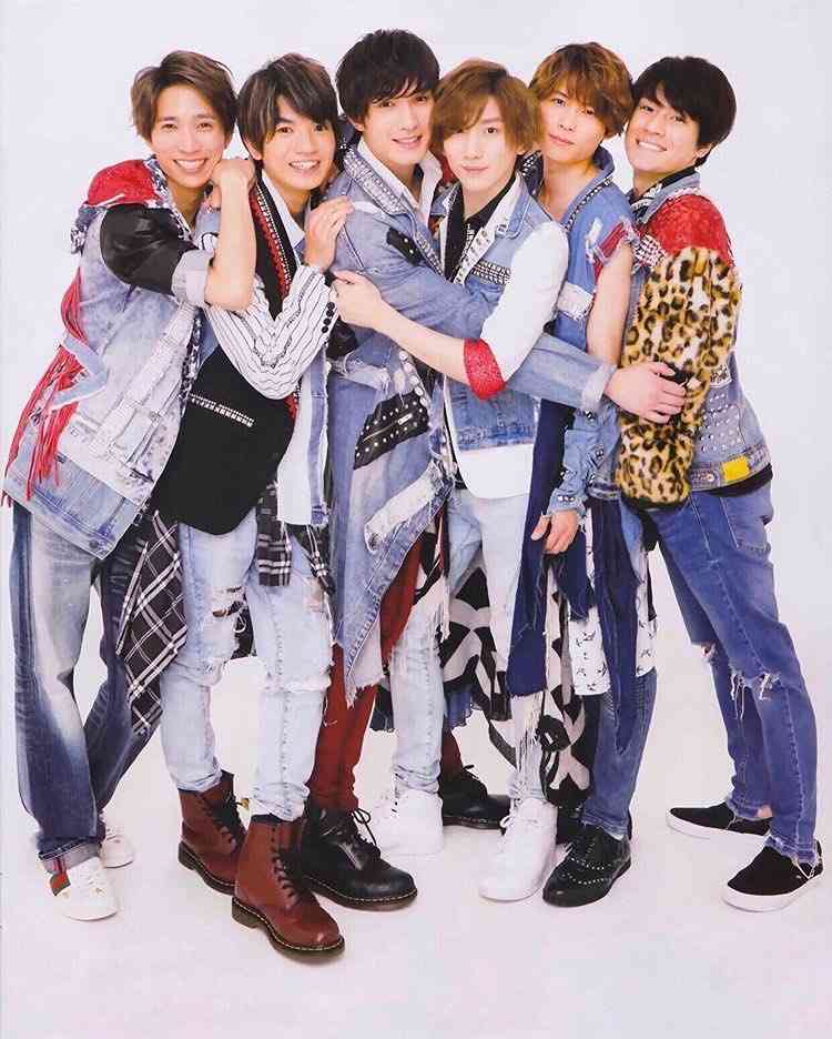 SixTONES「MORE」初表紙 100問100答で神対応続出