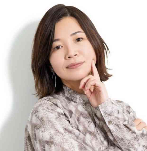 現在の髪型を画像で報告