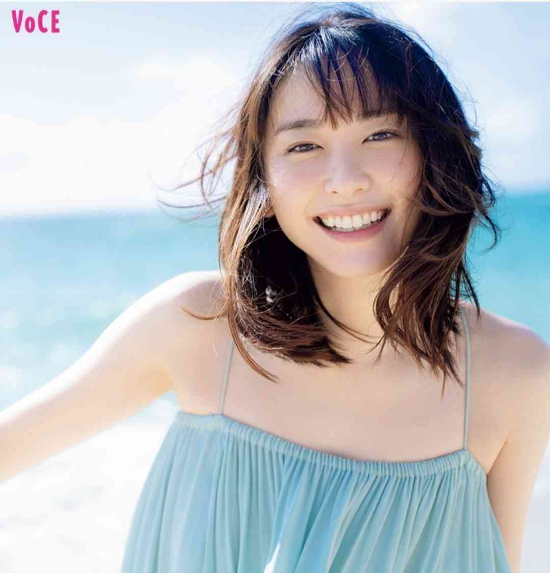 ガッキー（新垣結衣）知人が悩み明かす「実年齢とのギャップに違和感」