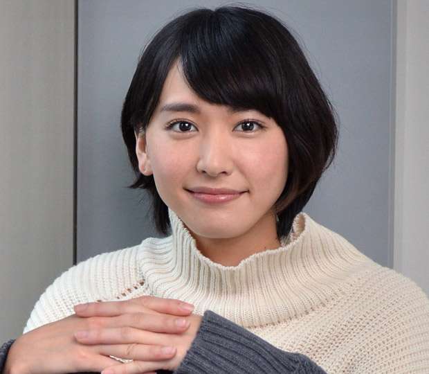 ガッキー（新垣結衣）知人が悩み明かす「実年齢とのギャップに違和感」