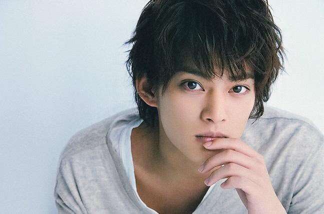 ジャニーズ期間限定ユニット「Twenty☆Twenty」、チャリティーソングの歌割りめぐり「贔屓が露骨」「7文字しかない！」とファン同士が大揉め