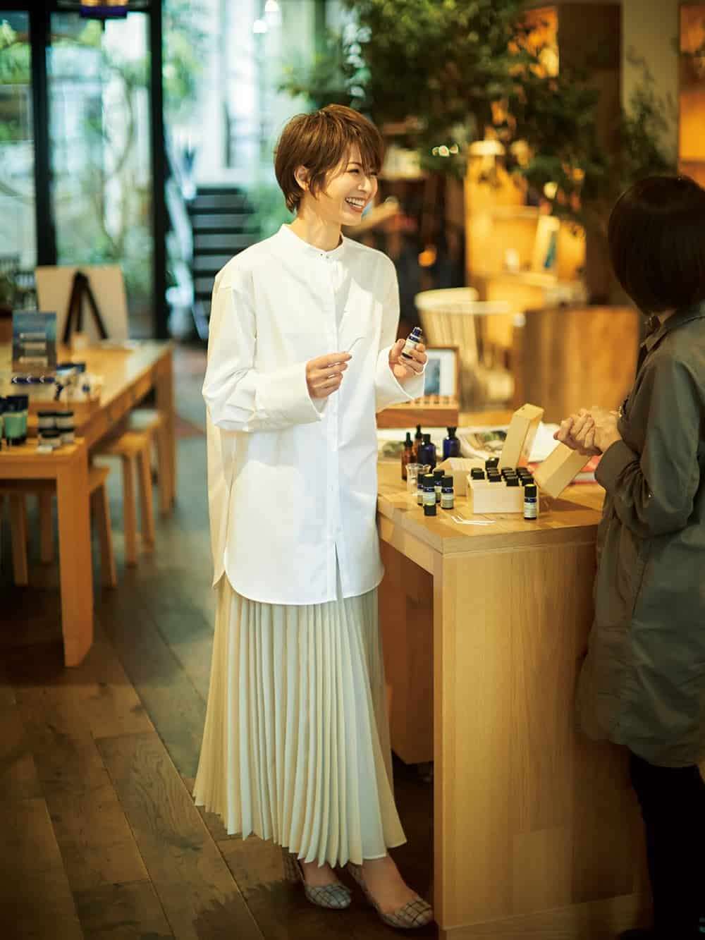 白シャツコーデ、教えてほしい