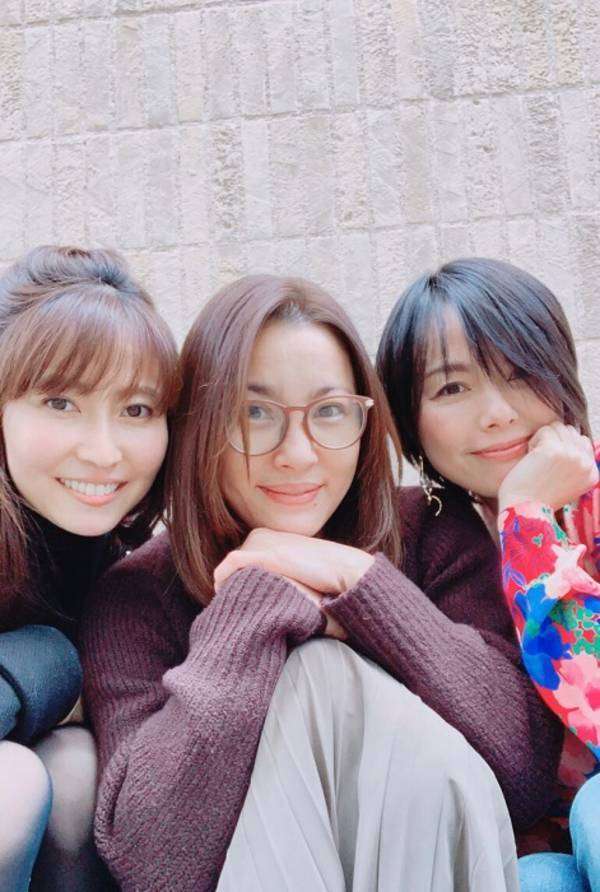 篠田麻里子 宇垣美里&相川七瀬と美人ぞろい3ショット反響「顔面偏差値高すぎ」「三姉妹みたい」