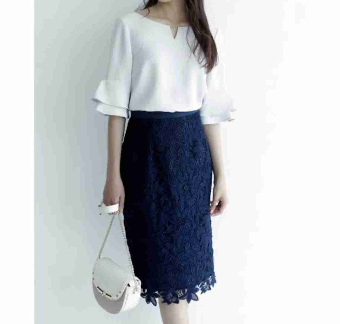 新入社員のオフィス服