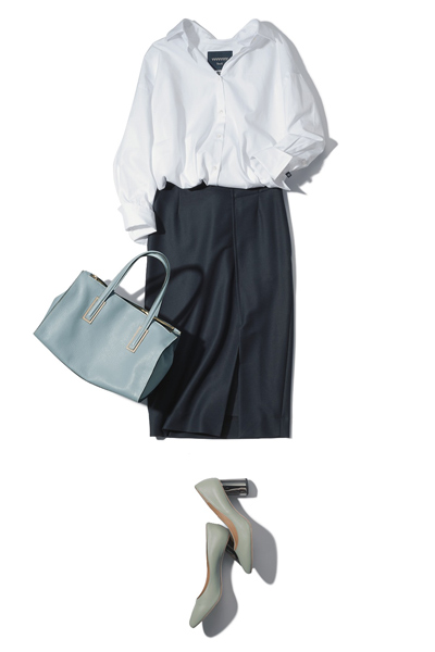 新入社員のオフィス服