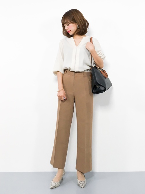 私服面接、どんな服？