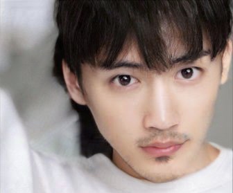 アプリで芸能人を性転換させてみるトピ