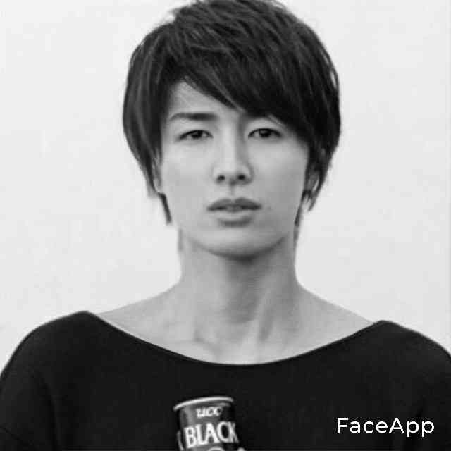 アプリで芸能人を性転換させてみるトピ