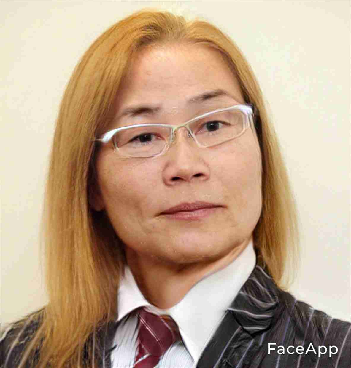 アプリで芸能人を性転換させてみるトピ