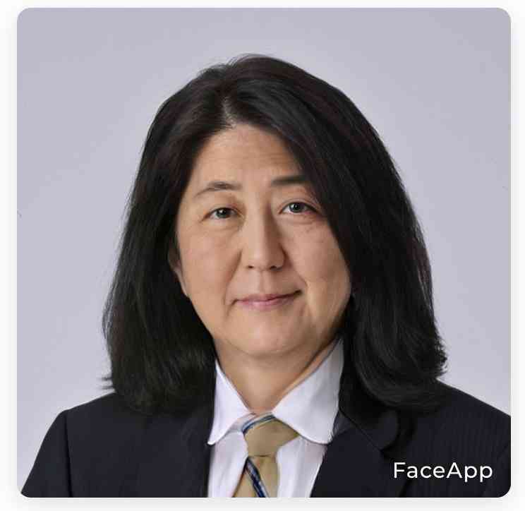 アプリで芸能人を性転換させてみるトピ