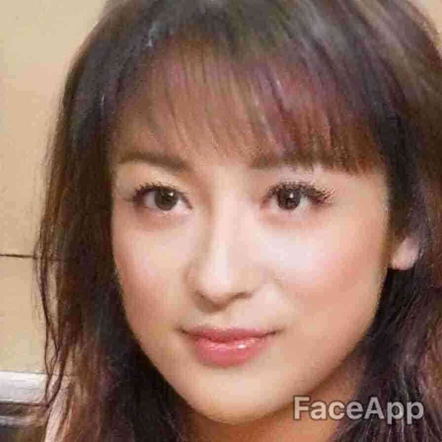 アプリで芸能人を性転換させてみるトピ