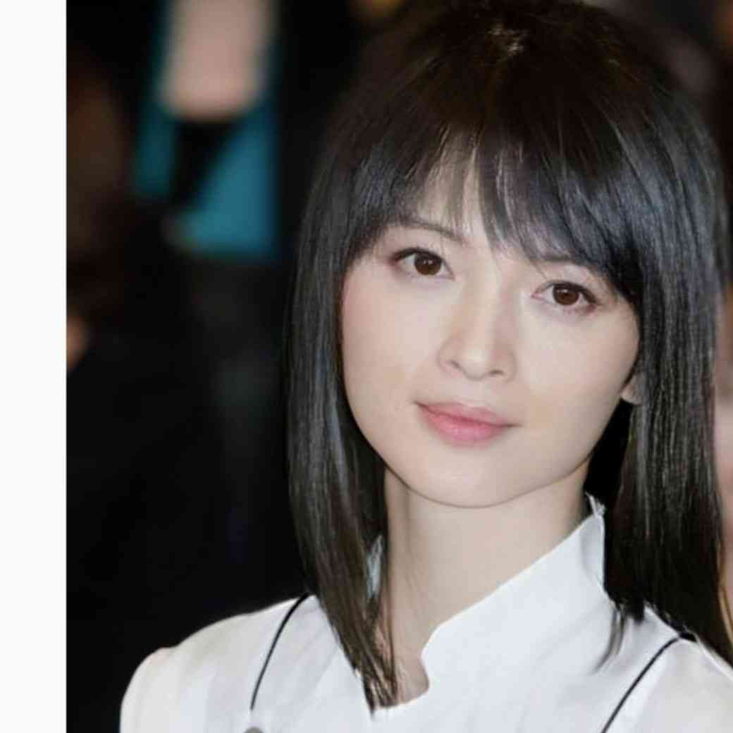 アプリで芸能人を性転換させてみるトピ