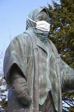 人以外のマスク着用画像