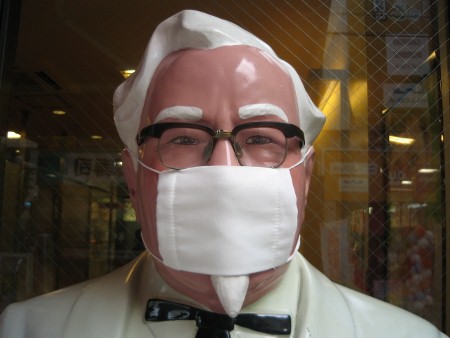 人以外のマスク着用画像