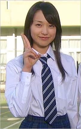 制服が似合ってる芸能人の画像を貼るトピ