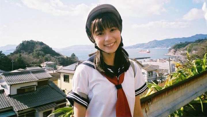 制服が似合ってる芸能人の画像を貼るトピ