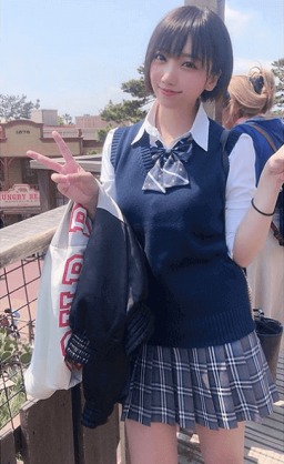 制服が似合ってる芸能人の画像を貼るトピ
