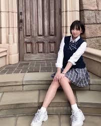 制服が似合ってる芸能人の画像を貼るトピ
