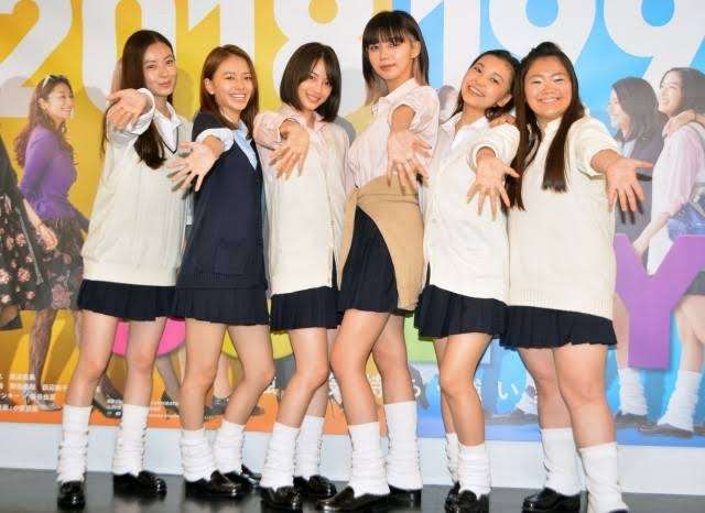 制服が似合ってる芸能人の画像を貼るトピ