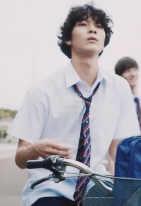 制服が似合ってる芸能人の画像を貼るトピ
