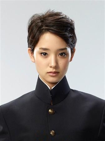 制服が似合ってる芸能人の画像を貼るトピ