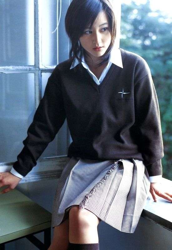 制服が似合ってる芸能人の画像を貼るトピ