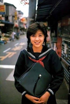 制服が似合ってる芸能人の画像を貼るトピ