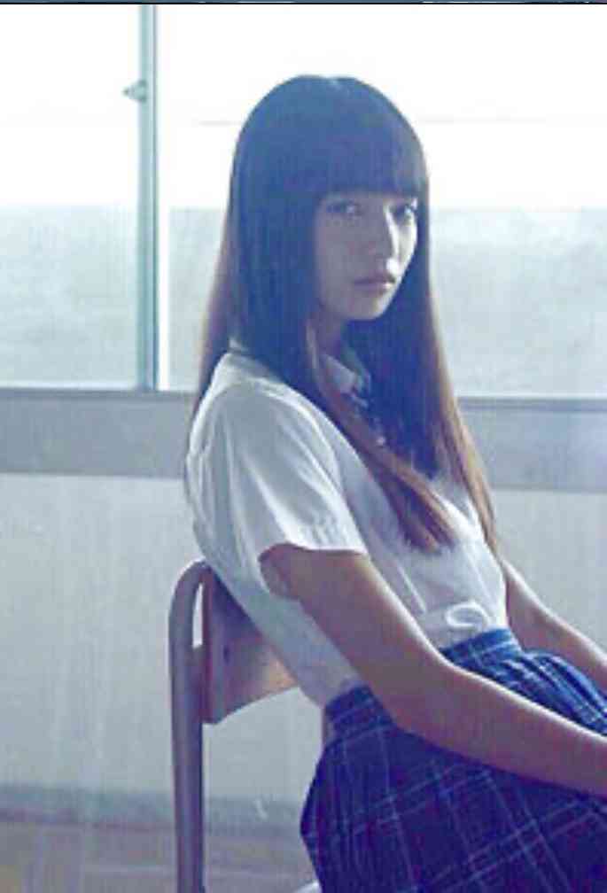 制服が似合ってる芸能人の画像を貼るトピ