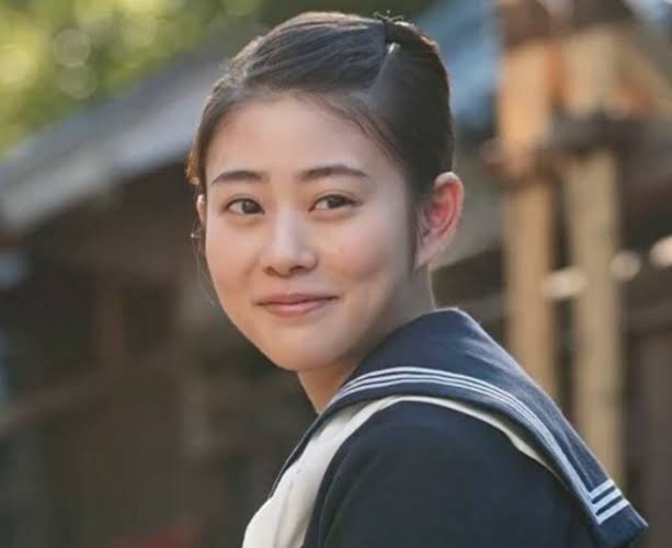 制服が似合ってる芸能人の画像を貼るトピ