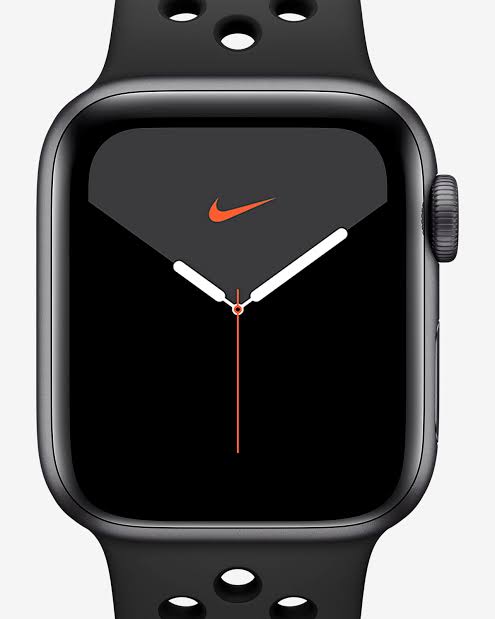 Apple watch気になっています！眠れないほど！笑